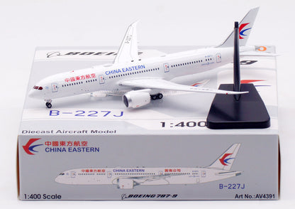 1/400 China Eastern Airlines B787-9 B-227J AV4391 - image 2