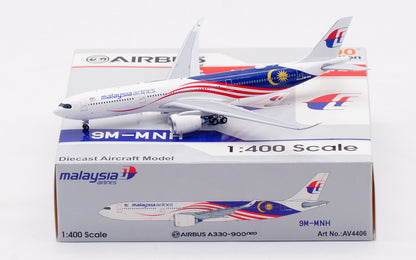 1/400 Malaysia Airlines A330-900NEO 9M-MNH AV4406 - image 2