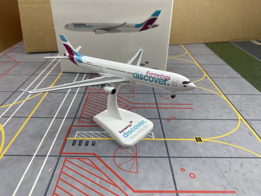 1/400 Eurowings A330-300 D-AFYQ LW400EWD001 - image 2