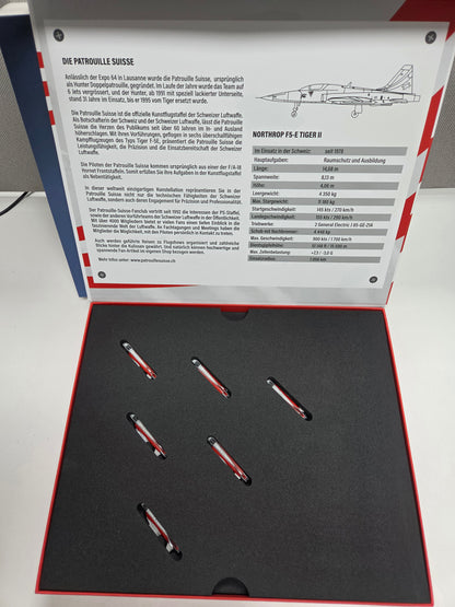 Tiger F-5E Patrouille Suisse Giftset with 6 Metal Models 1:200