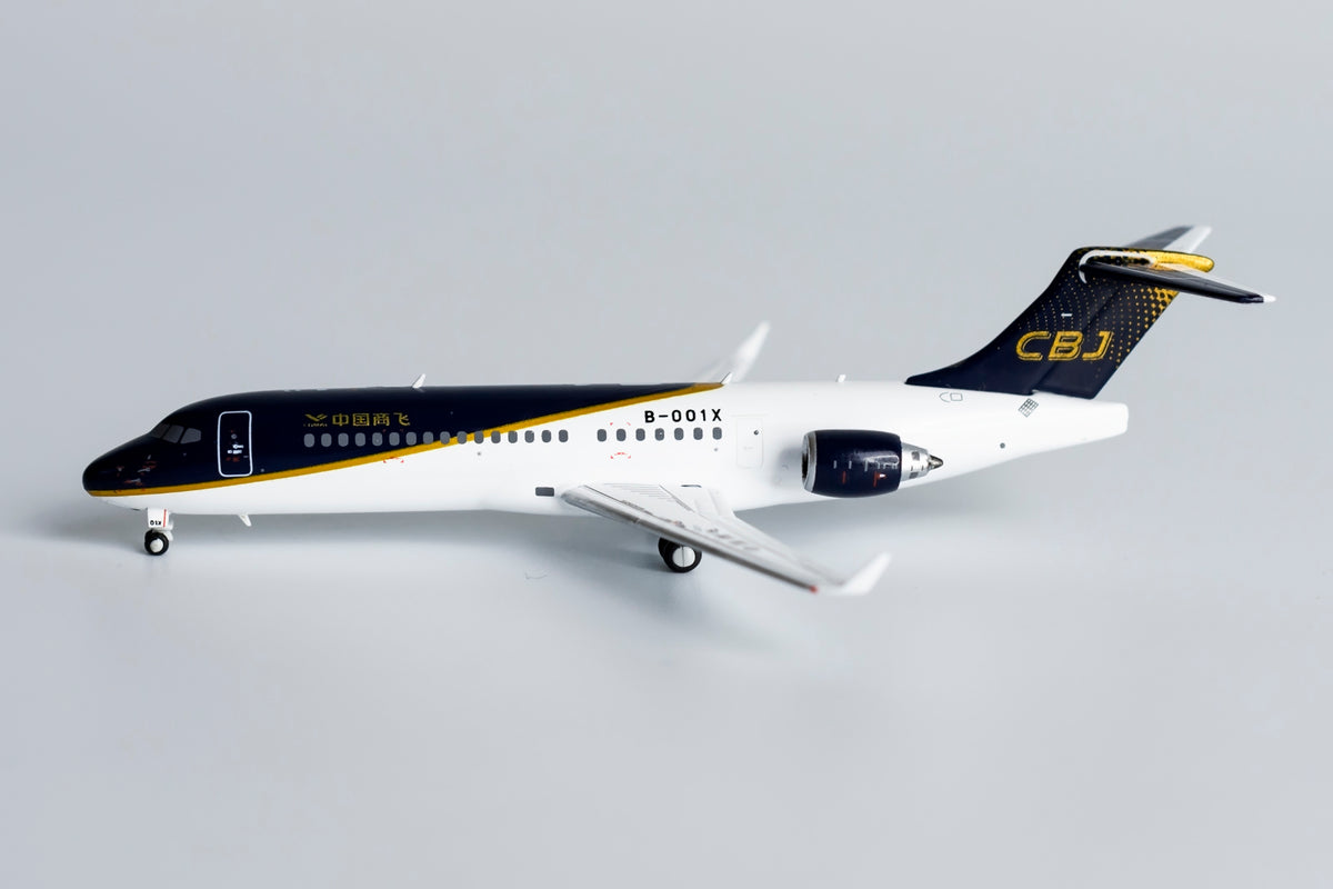 1/400 COMAC ARJ21-700 B-001X NG21013