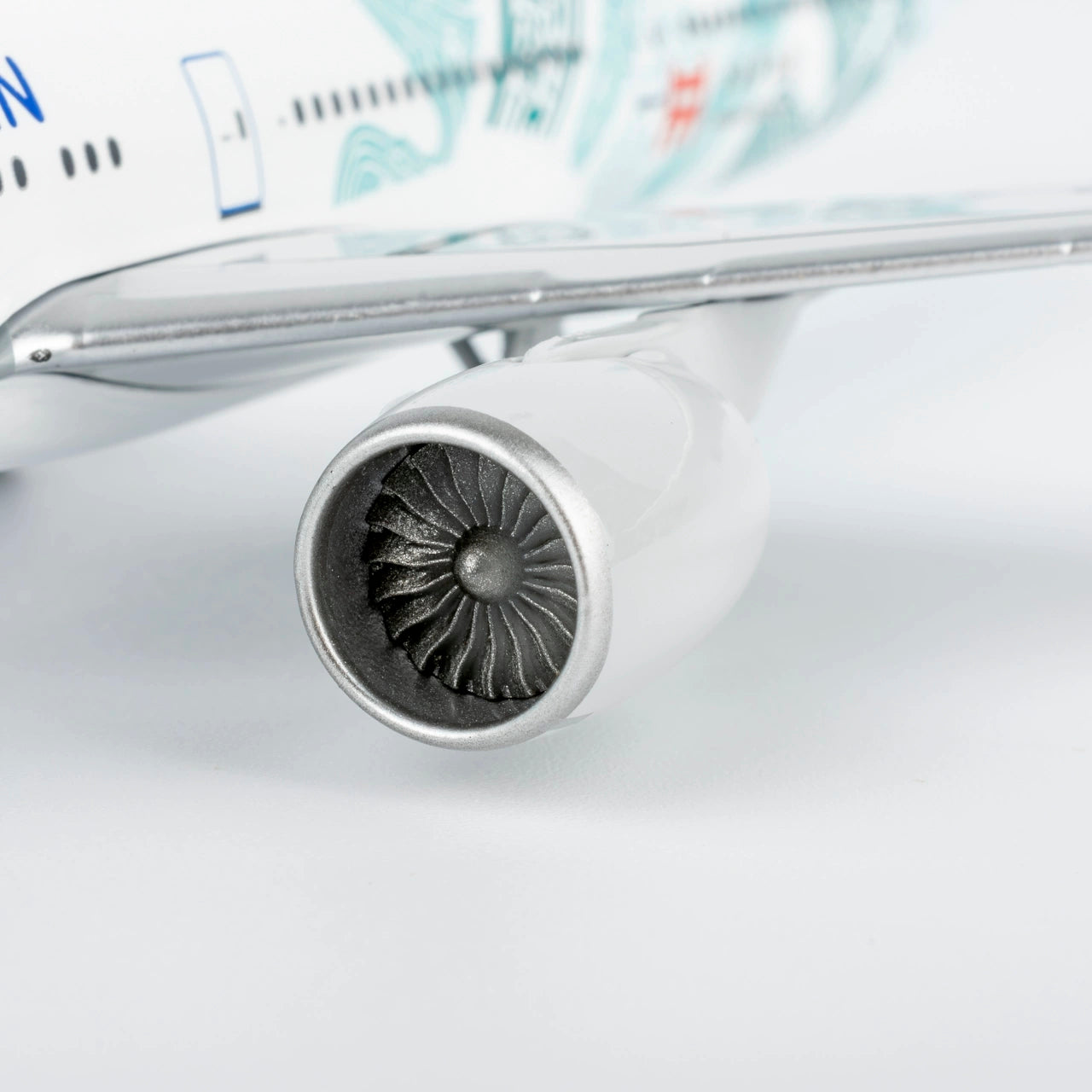 1/400 China Eastern Airlines Boeing 777-300ER B-7349 NGCES100 - cover