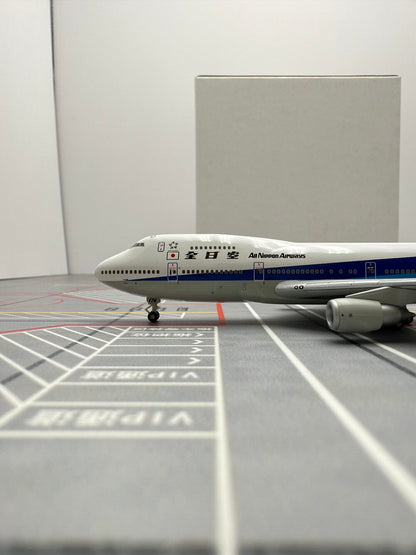 1/400 All Nippon Airways B747-200B JA8174 - image 2
