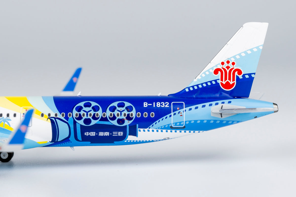 1/400 China Southern Airlines Airbus A321-200 B-1832 "Hainan Island International Film Festival" NG24011