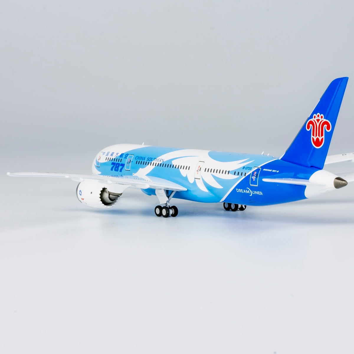 1/400 China Southern B787-8 Rolls-Royce engines(official product) B-2725 NG24014