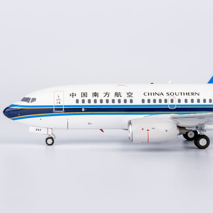 1/200 China Southern Airlines Boeing 737-700 B-5247 NG24045