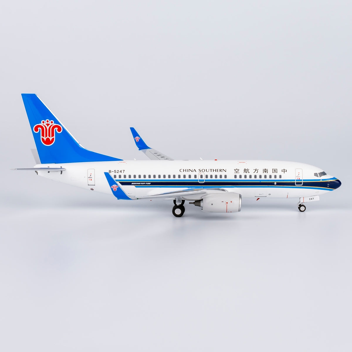 1/200 China Southern Airlines Boeing 737-700 B-5247 NG24045
