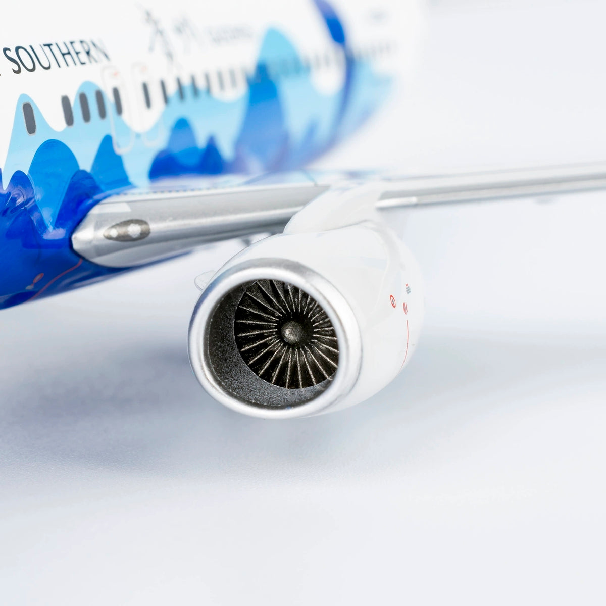 1/200 China Southern Airlines Boeing 737-800 B-6068 NG24047