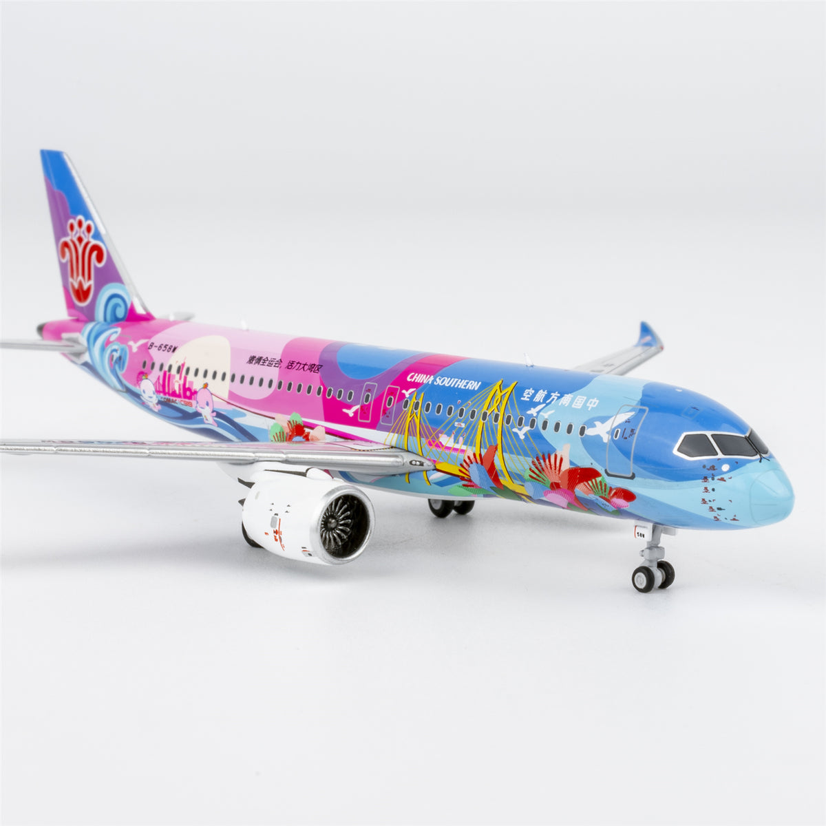 1/400 China Southern Airlines C919 B-658W "Grand Beauty Bay Area" NG24186