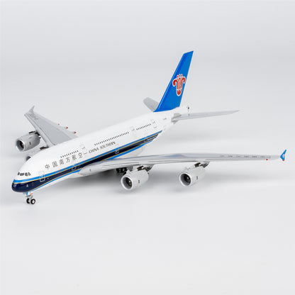 1/400 China Southern Airlines Airbus A380-800 B-6136 "Luxurious Packaging" NG24625