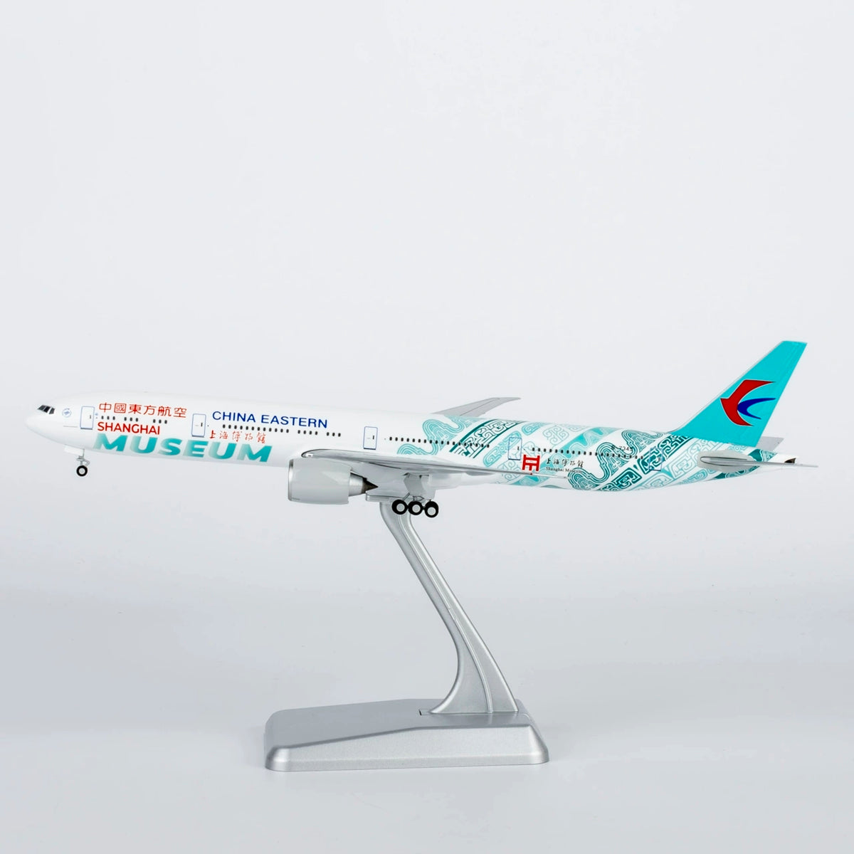 1/400 China Eastern Airlines Boeing 777-300ER B-7349 NGCES100