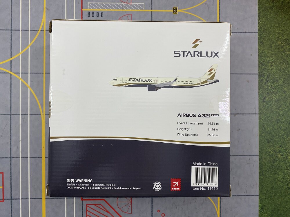 1/200 Starlux Airlines A321neo 11410 - image 3