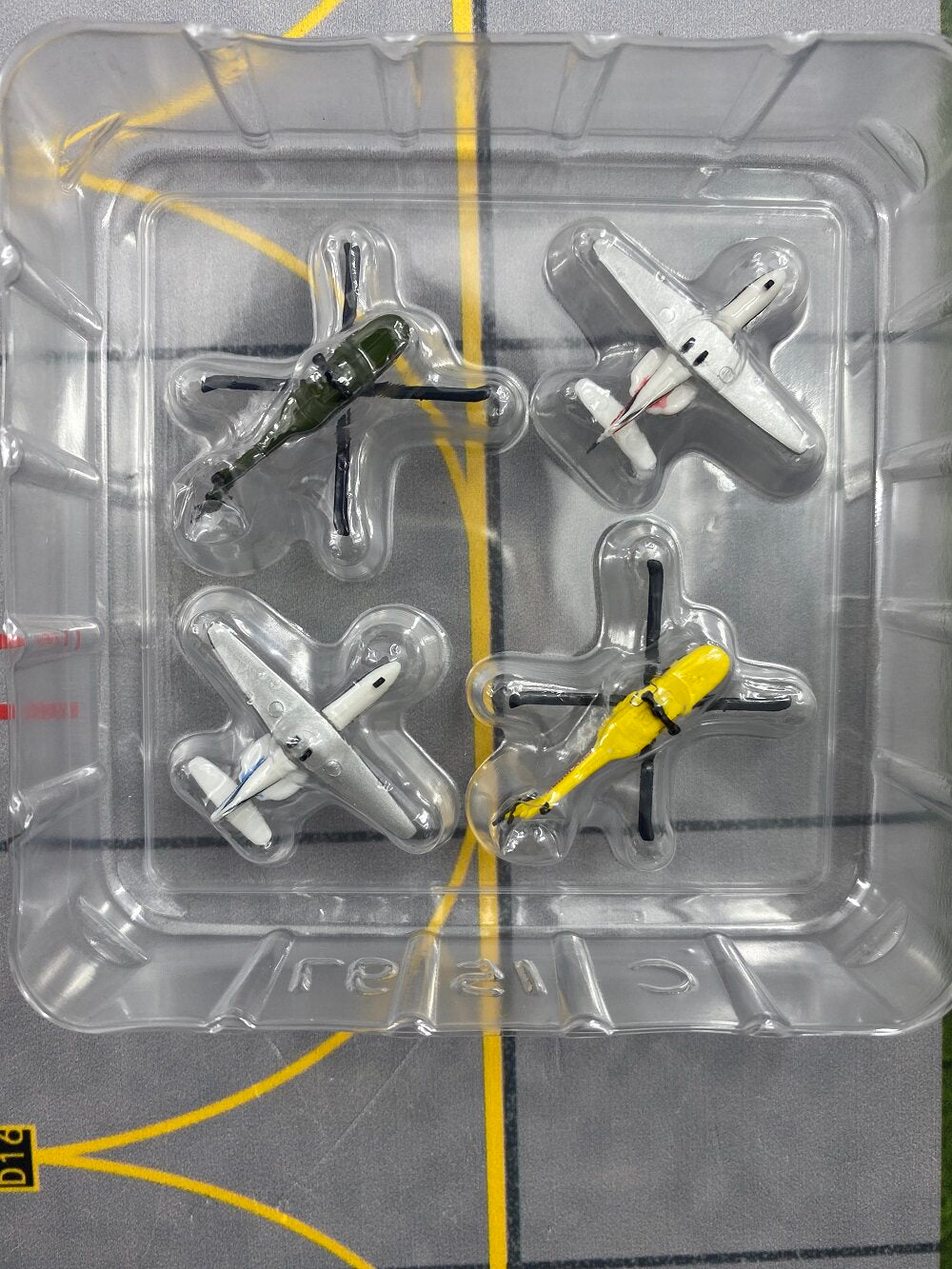 1/500 Helicopter and business jet set 535939 535939（不含盒）尺寸很小 - image 3