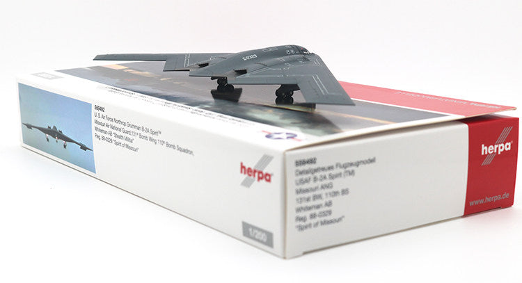1/200 B-2A 88-0329 559492 - image 3