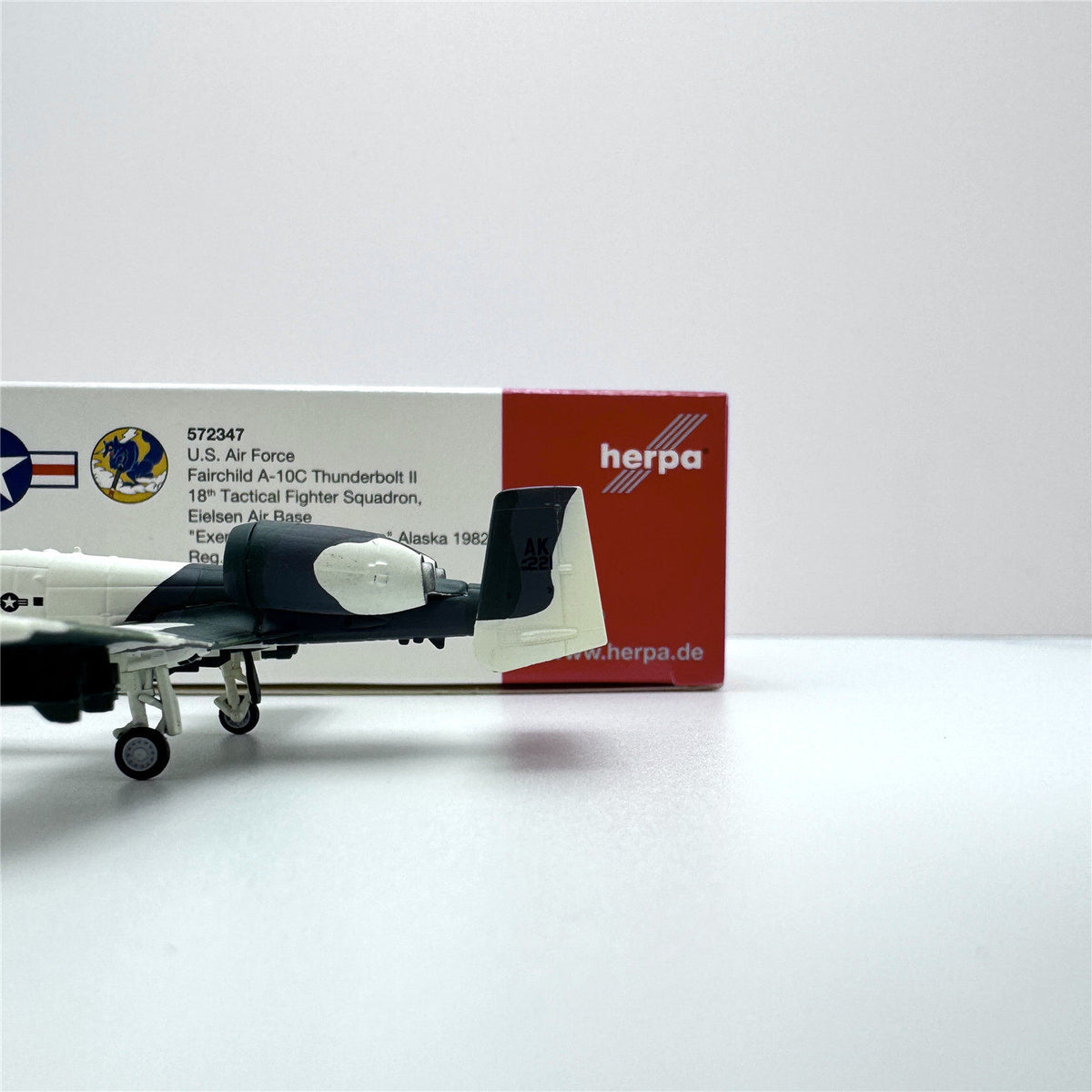 1/200 United States Air Force A-10 80-0221 572347 - image 3