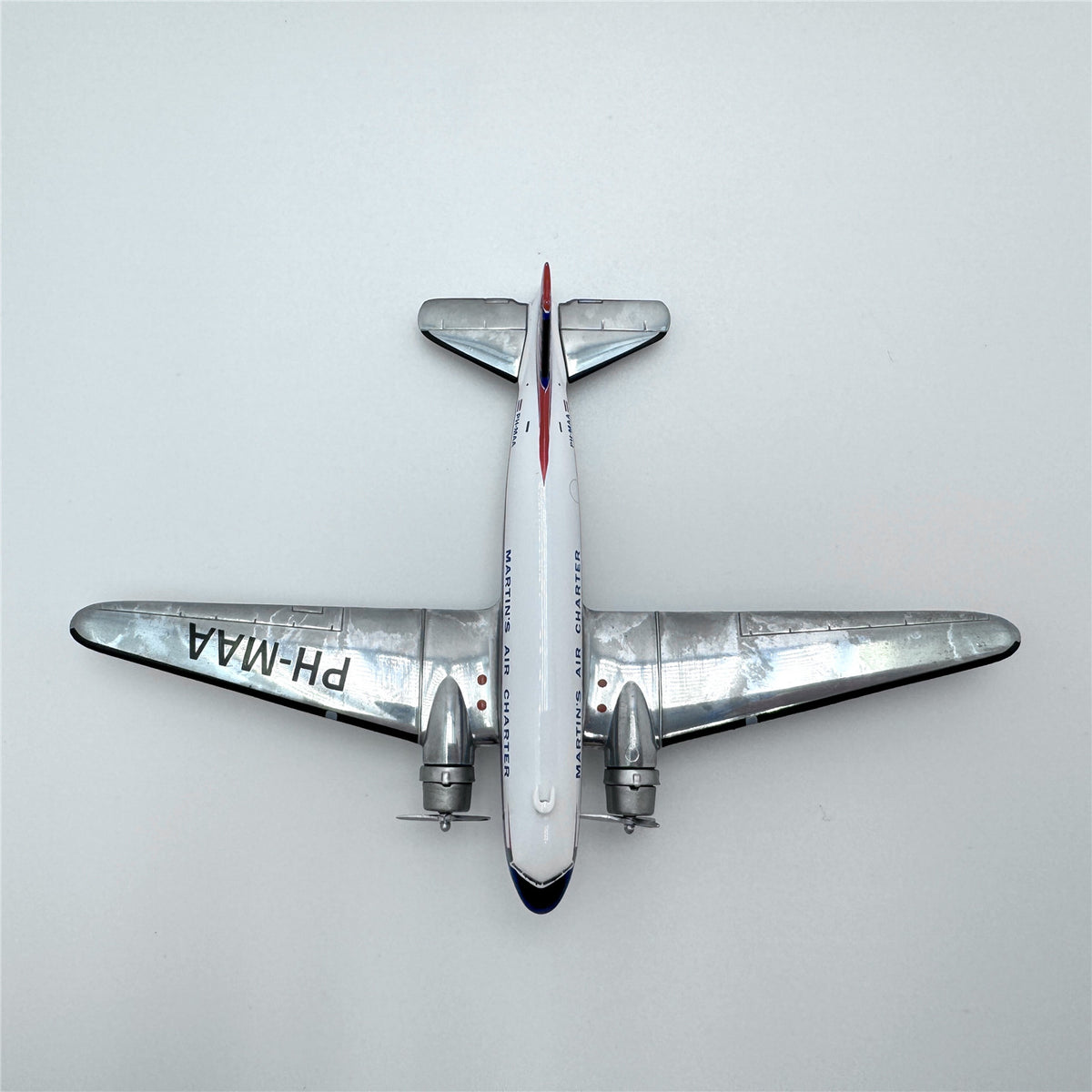 1/200 Martinair DC-3 OH-MAA 573566 - image 3