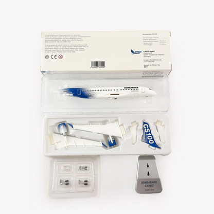 1/200 Bombardier CS100 AS11 - image 3