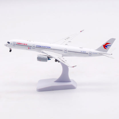 1/400 China Eastern Airlines A350-900 B-323H AV4119 - image 3