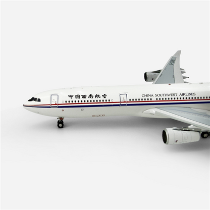 1/400 China Southwest Airlines A340-300 B-2388 AV4314 - image 3