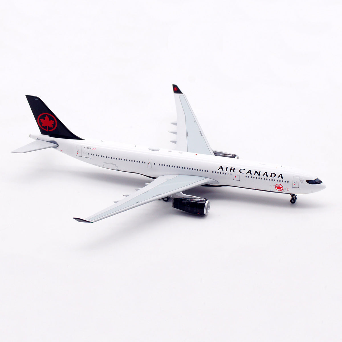1/400 Air Canada A330-300 C-GKUH AV4357 - image 3