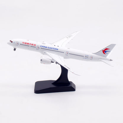 1/400 China Eastern Airlines B787-9 B-227J AV4391 - image 3
