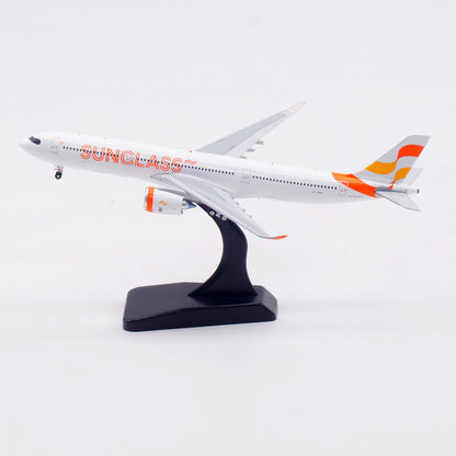 1/400 Sunclass Airlines A330-900NEO OY-VKP AV4415 - image 3