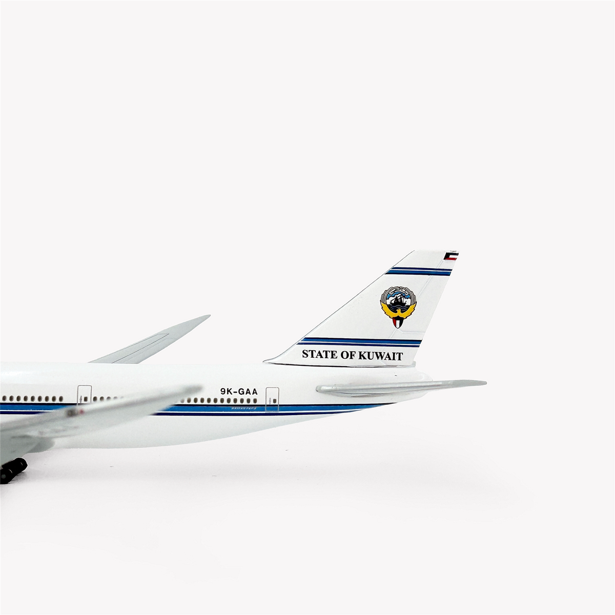 1/500 B747-8 9K-GAA HG5514 HG5514 - image 3