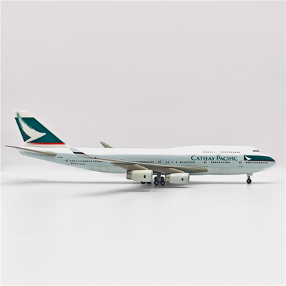 1/400 Cathay Pacific B747-400 B-HUI