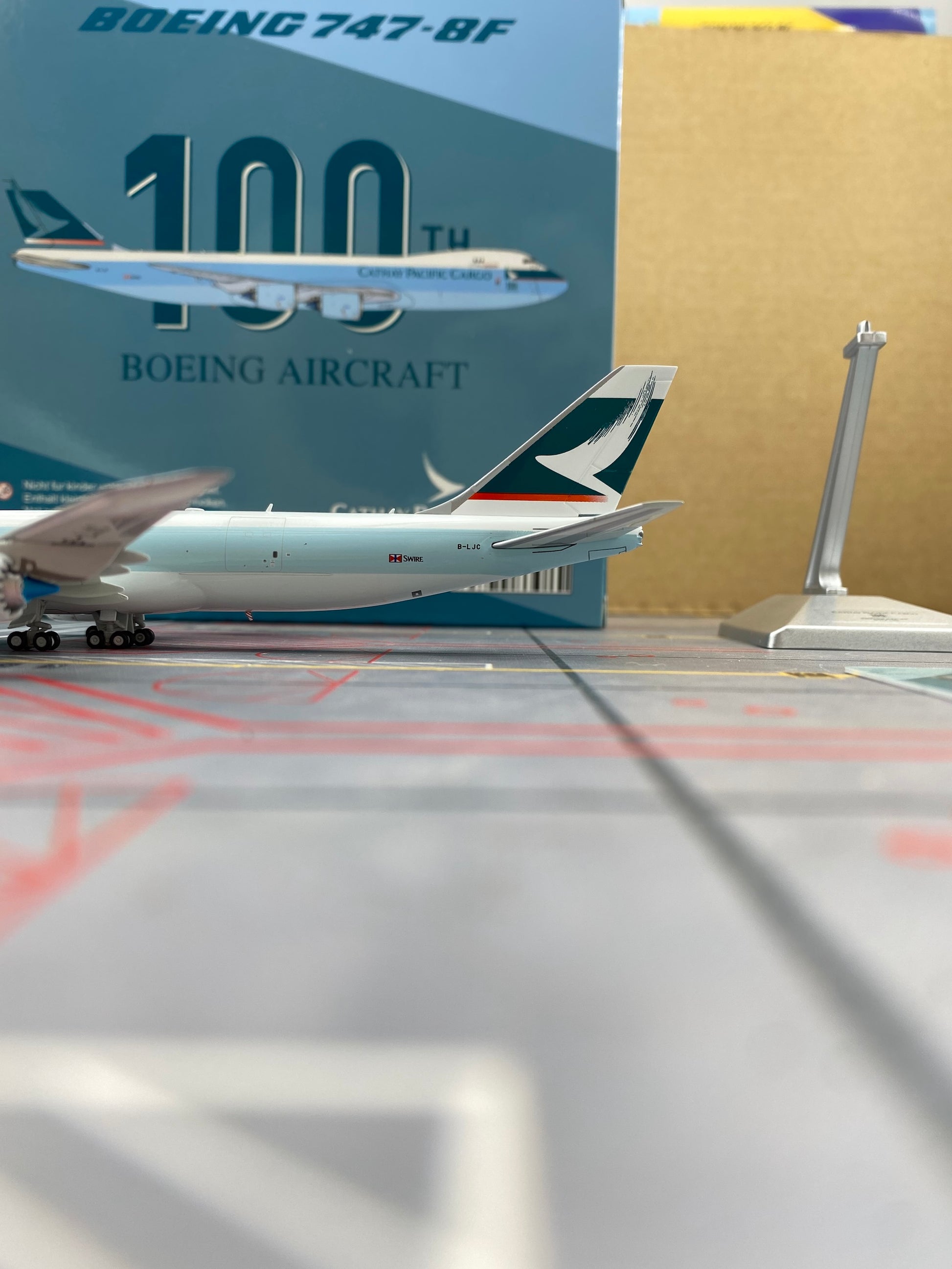 Cathay Pacific Boeing 747-8 New Livery Reg. B-LJC