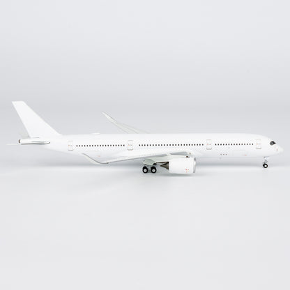 1/400 Blank Model Airbus A350-900 NG39051