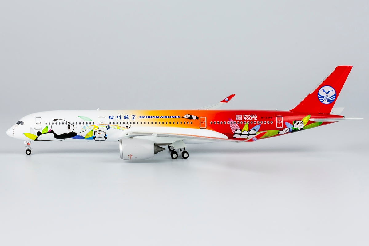 1/400 Sichuan Airlines Airbus A350-900 B-32F8 "ULTIMATE COLLECTION LUXURY PACKAGE" NG39055