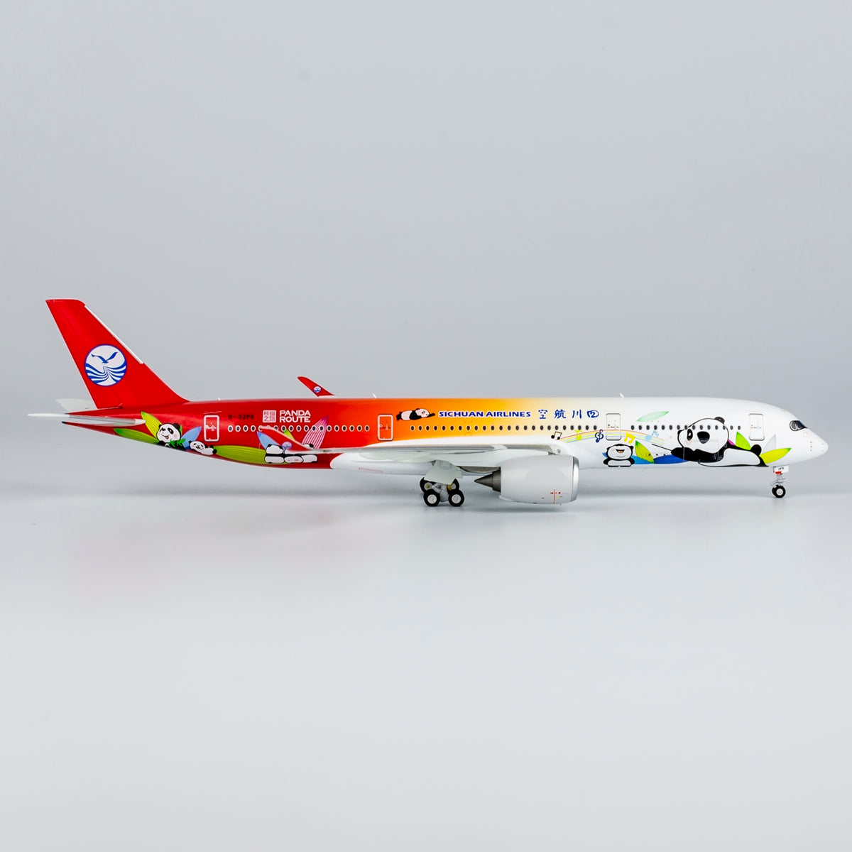 1/400 Sichuan Airlines Airbus A350-900 B-32F8 "ULTIMATE COLLECTION LUXURY PACKAGE" NG39055