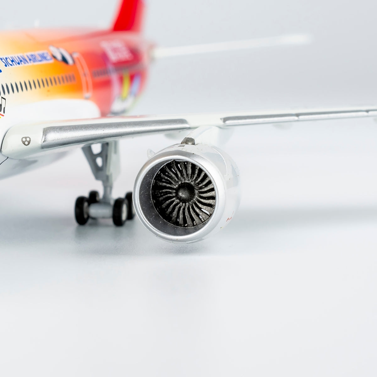 1/400 Sichuan Airlines Airbus A350-900 B-32F8 "ULTIMATE COLLECTION LUXURY PACKAGE" NG39055