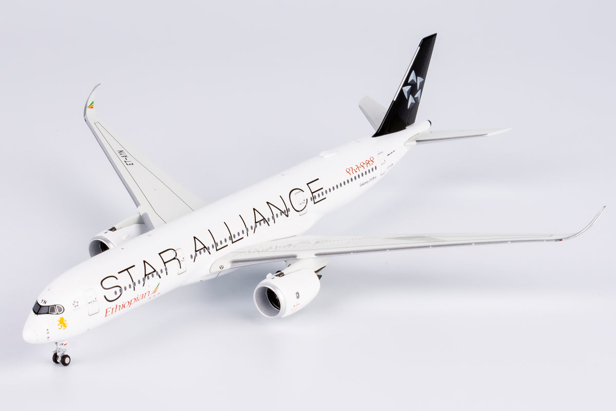 1/400 Ethiopian Airlines Airbus A350-900 ET-AYN "Star Alliance" NG39088