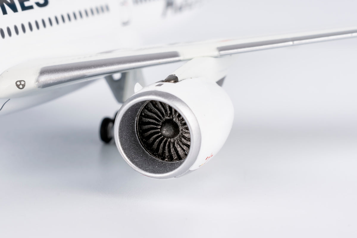 1/400 Japan Airlines Airbus A350-900 JA02XJ "AIRBUS A350" NG39096