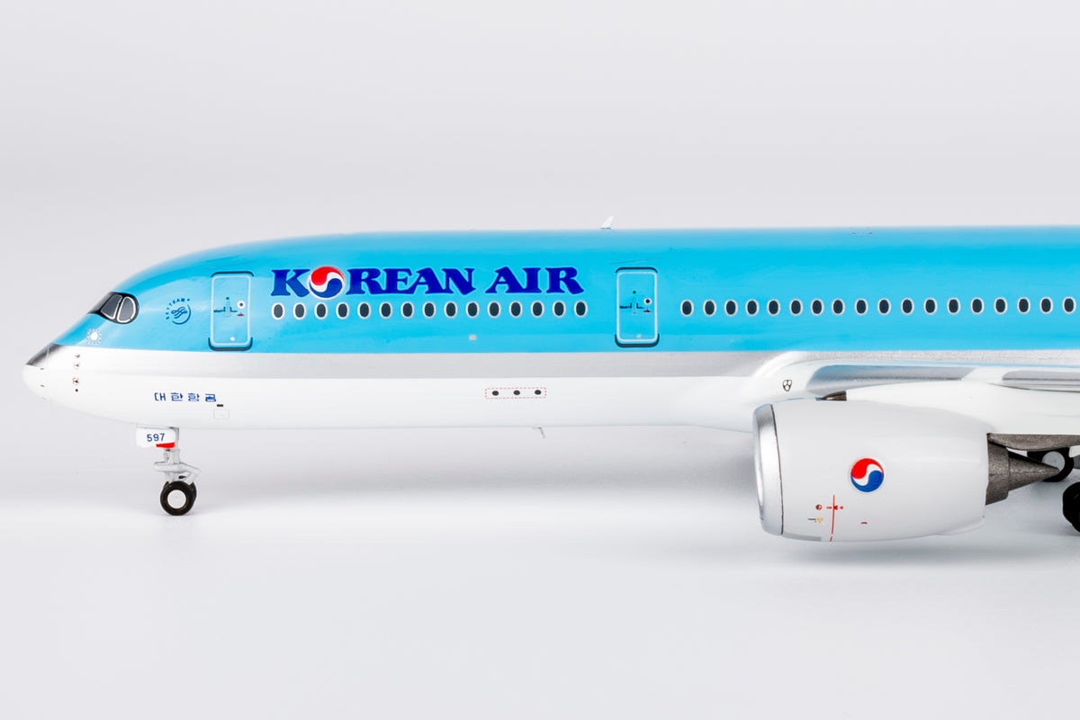 1/400 Korean Air Airbus A350-900 HL8597 NG39103