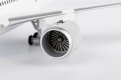 1/400 China Eastern Airlines Airbus A350-900 B-323H "1st A350 delivered from China" NG39107