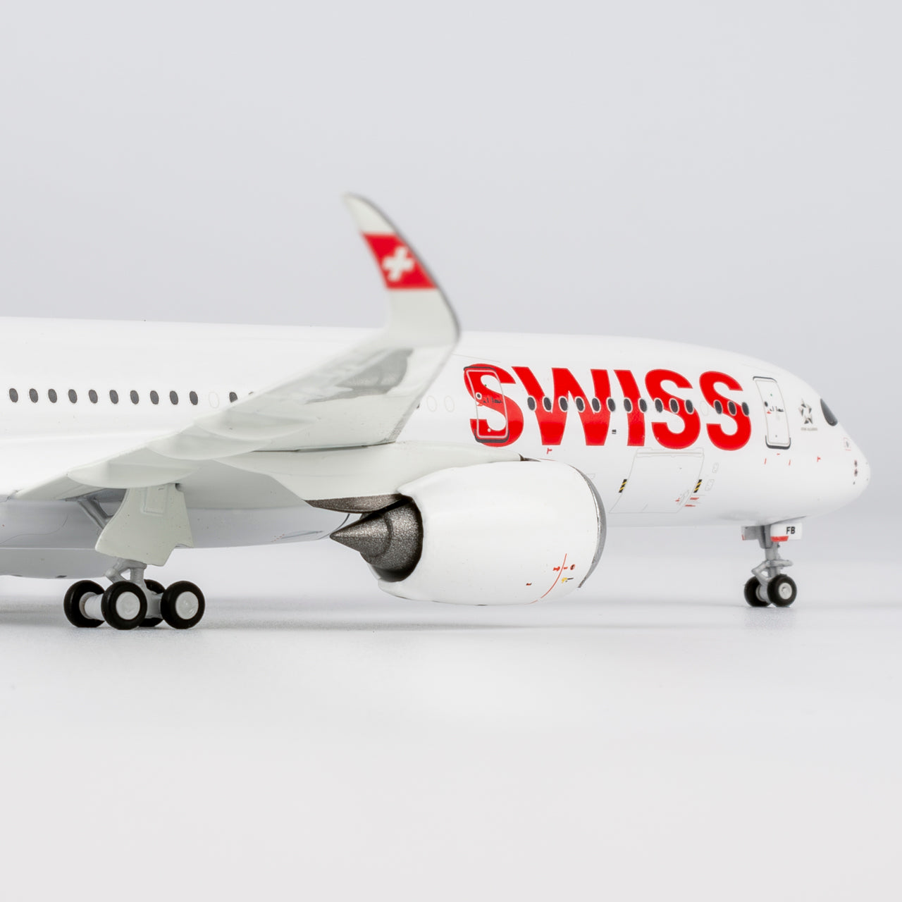 Swiss Airbus A350-900 HB-IFB