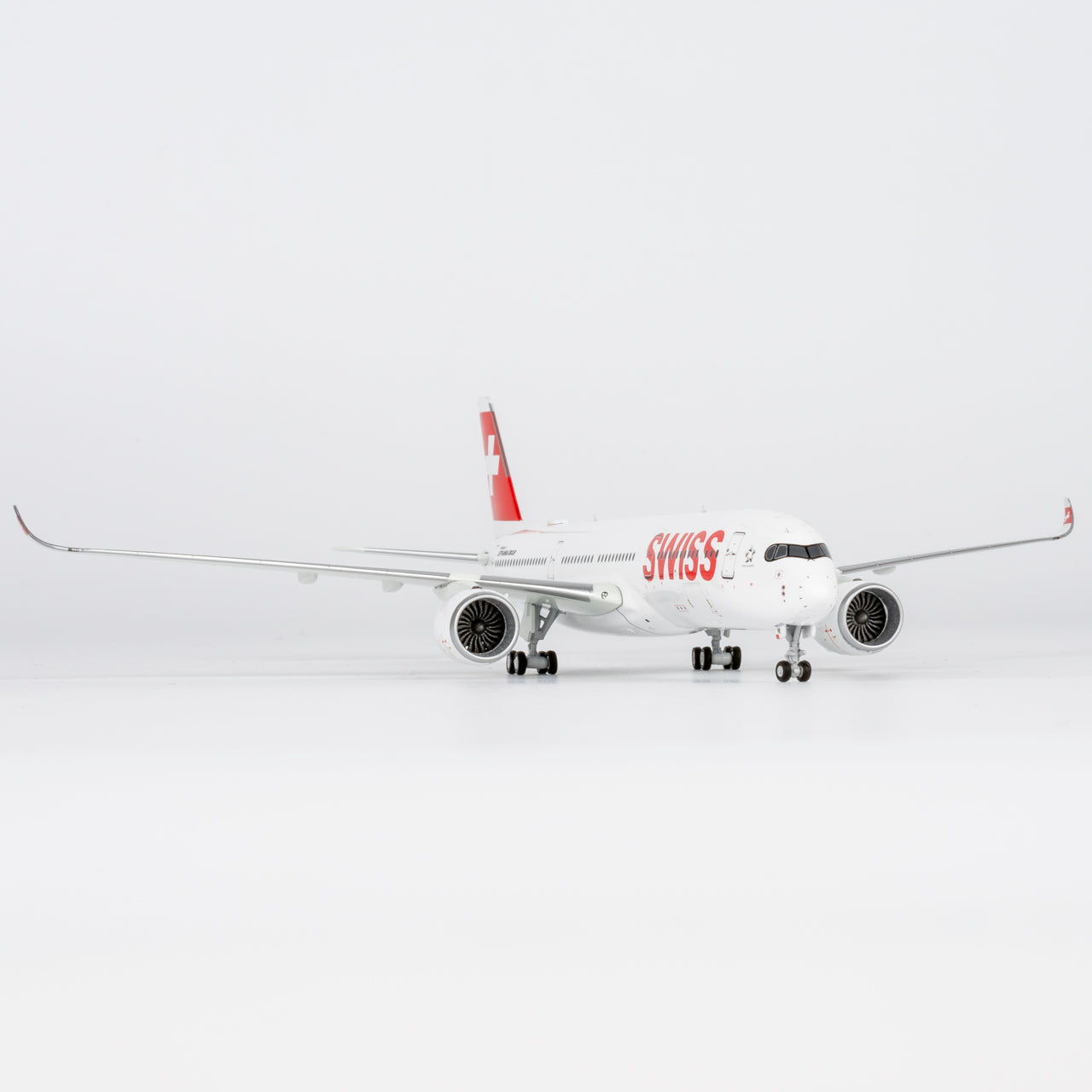 Swiss Airbus A350-900 HB-IFB