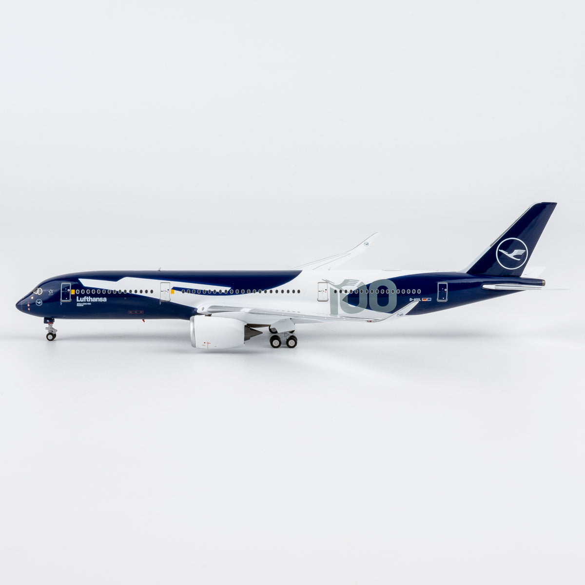 1/400 Lufthansa Airbus A350-900 D-AIXL "Years Anniversary" NG39131 - cover