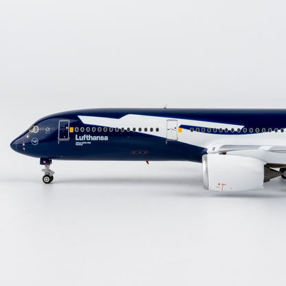1/400 Lufthansa Airbus A350-900 D-AIXL "Years Anniversary" NG39131