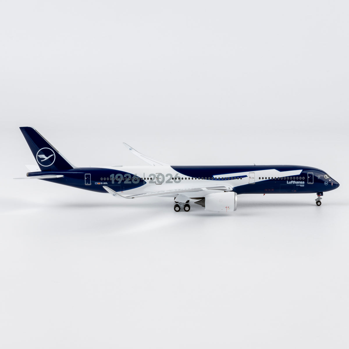1/400 Lufthansa Airbus A350-900 D-AIXL "Years Anniversary" NG39131