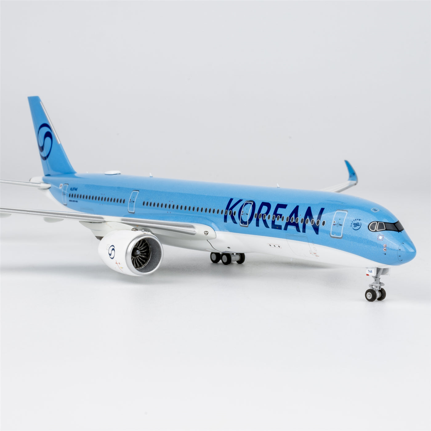 Korean Air Airbus A350-900 HL8746