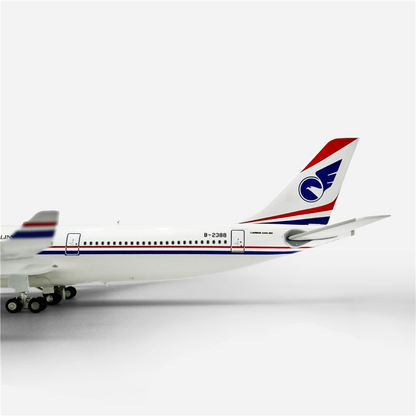1/400 China Southwest Airlines A340-300 B-2388 AV4314 - image 4