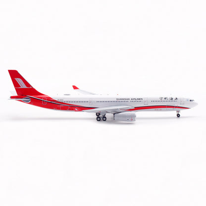 1/400 Shanghai Airlines A330-300 B-6083 AV4371 - image 4