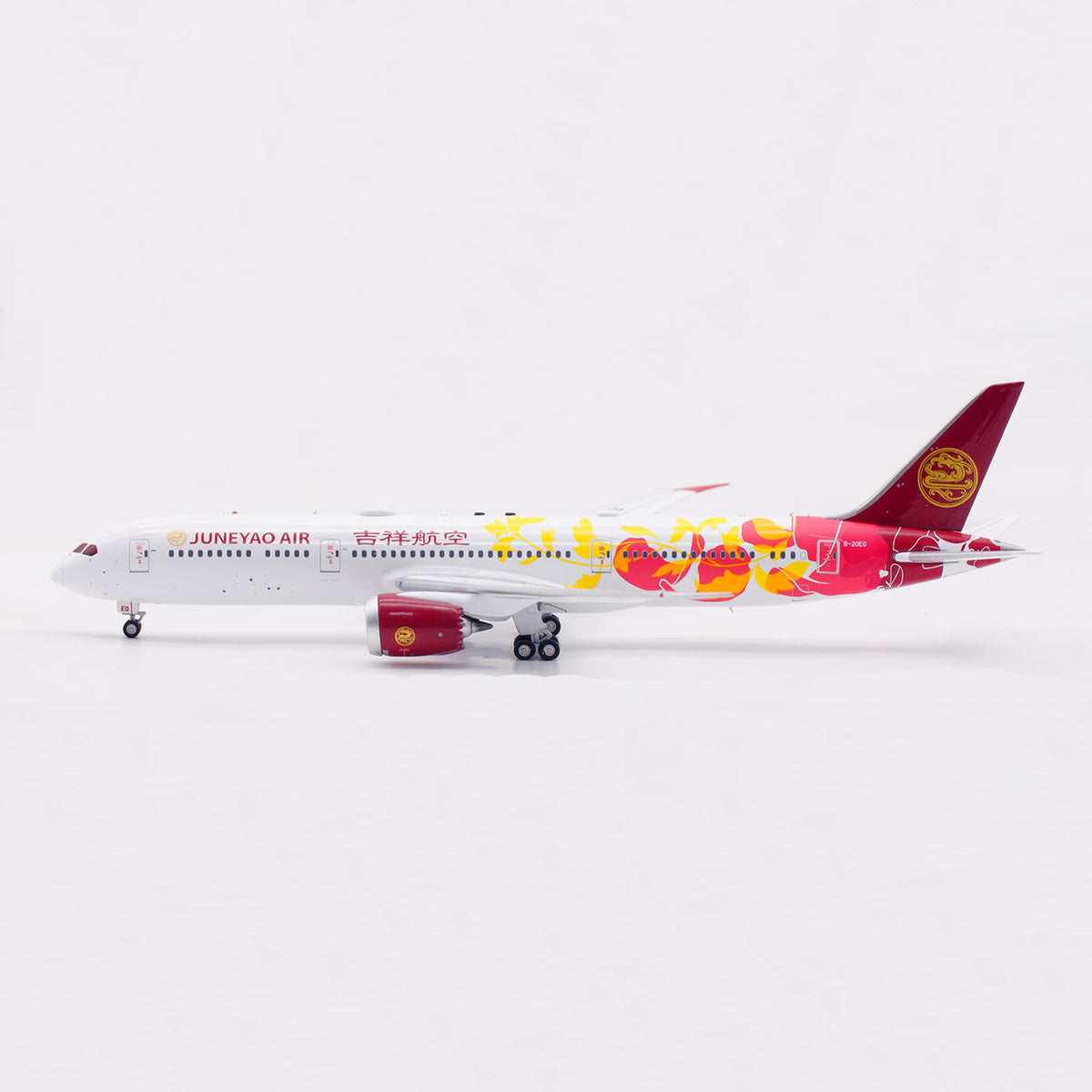 1/400 Juneyao Airlines B787-9 B-20EQ AV4396 - image 4