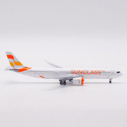 1/400 Sunclass Airlines A330-900NEO OY-VKP AV4415 - image 4