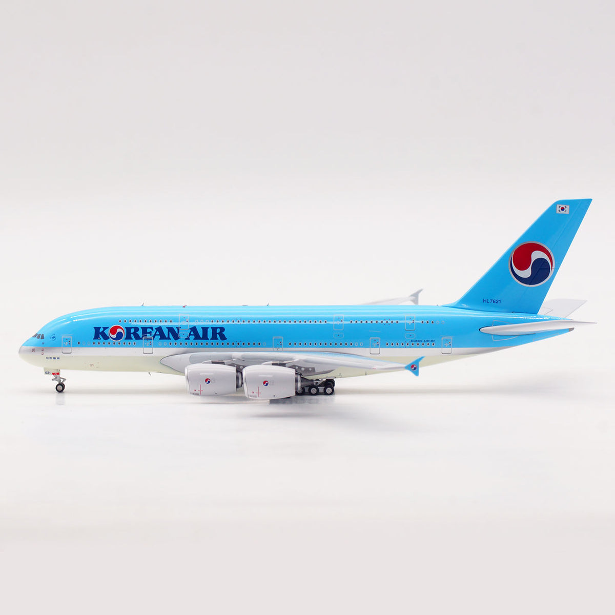 1/400 Korean Air A380 HL7621 AV4427 - image 4