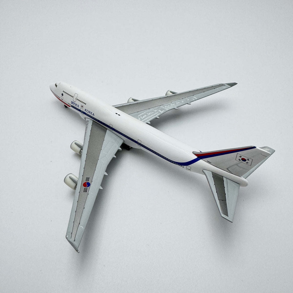 1/500 B747-400 HG50013 HG50013 - image 4