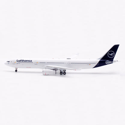 1/400 Lufthansa A330-300 D-AIKI WB4061 - image 4